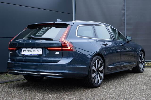 Volvo V90 T6 Automaat Plug-in hybrid AWD Ultra Bright | Panoramadak|Alarmklasse 3|Rondomzicht Camera| Interieur Voorverwarming| Premium Audio by Harman en Kardon| Head Up Display| Keyless Entry.