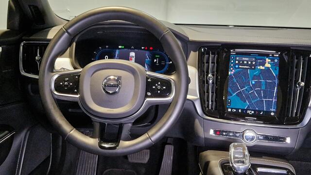 Volvo V90 2.0 T6 Plug-in hybrid AWD Ultimate Dark | Trekhaak