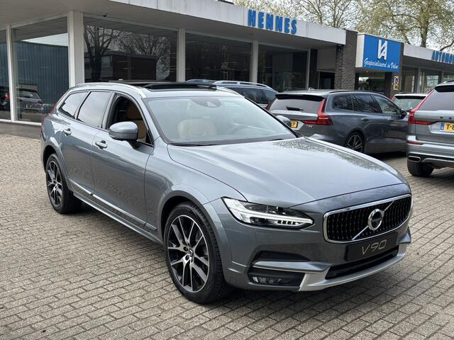 Volvo V90 Cross Country T5 AWD Pro HeadUp Luchtvering MASSAGE DAB
