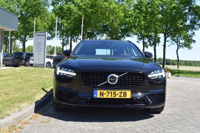 Volvo V90 T8 390PK AWD R-Design HUD | H&K | Trekhaak | Luchtvering | 360 camera | 19"LMV