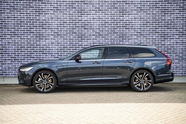 Volvo V90 2.0 T8 Plug-in hybrid AWD Ultra Executive Edition | Bowers & Wilkins | 360 Camera | Stoelventilatie en Massage | Luchtvering | 20" | Full Options |