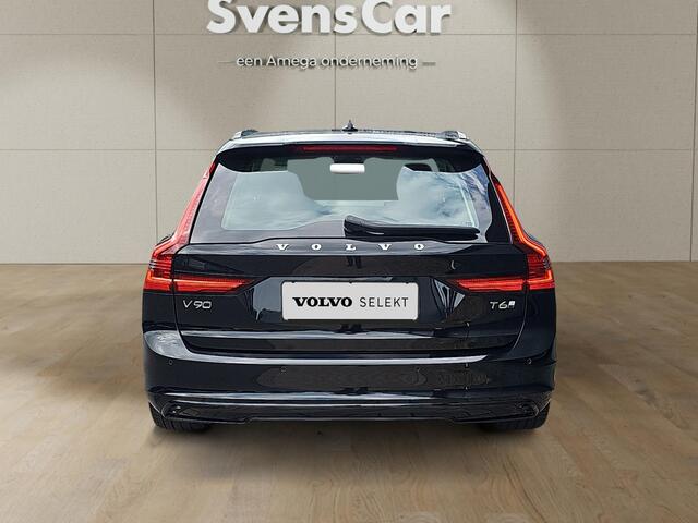 Volvo V90 2.0 T6 Plug-in hybrid AWD Ultra Dark | Trekhaak | Gelaagd glas | Harman/Kardon Audio | Panoramadak |