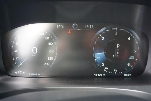 Volvo V90 2.0 D5 AWD Inscription | Trekhaak | PDC | ACC | BLIS | Leder | Navigatie |