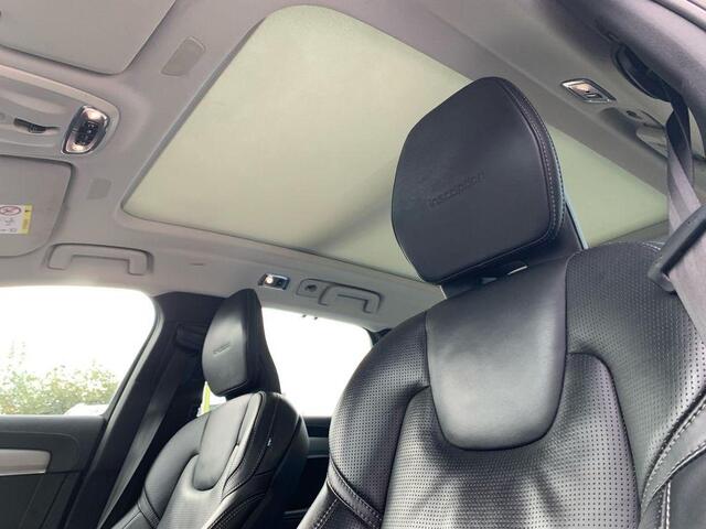 Volvo V90 2.0 T4 Business Luxury+ | Trekhaak | Massage | Panorama Schuifdak | stoel + stuurverwarming | Standkachel | Adaptieve cruise controle | Blis |