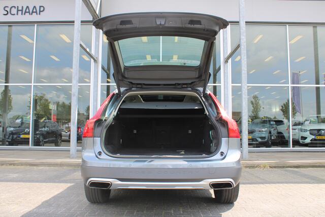 Volvo V90 Cross Country T5 Automaat | Schuif/kanteldak | El. Trekhaak | Verw. Voorstoelen | BLIS | Adapt. Cruise