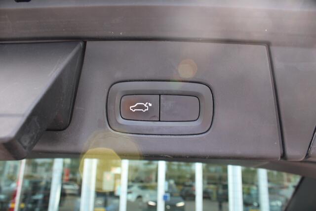 Volvo V90 Cross Country T5 Automaat | Schuif/kanteldak | El. Trekhaak | Verw. Voorstoelen | BLIS | Adapt. Cruise