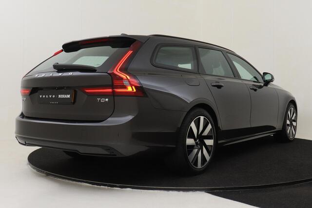 Volvo V90 T8 PLUG-IN HYBRID AWD ULTRA DARK -PANO.DAK|HARMAN/KARDON|360°CAM|TREKHAAK|HEAD-UP DISP.