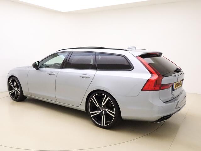 Volvo V90 D5 236pk Automaat AWD R-Design / Bowers&Wilkins Audio / 21'' / Head-Up / Black Pack / Dubbel glas / Panoramadak / Stoel + Stuurw. Verwarming / ACC / BLIS / DAB / El. Trekhaak / El. Bestuurdersstoel /