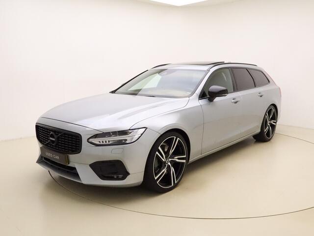 Volvo V90 D5 236pk Automaat AWD R-Design / Bowers&Wilkins Audio / 21'' / Head-Up / Black Pack / Dubbel glas / Panoramadak / Stoel + Stuurw. Verwarming / ACC / BLIS / DAB / El. Trekhaak / El. Bestuurdersstoel /