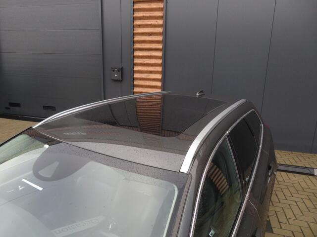 Volvo V90 2.0 T4 Automaat Momentum Airco ACC Cr-Control CarPlay Panoramadak