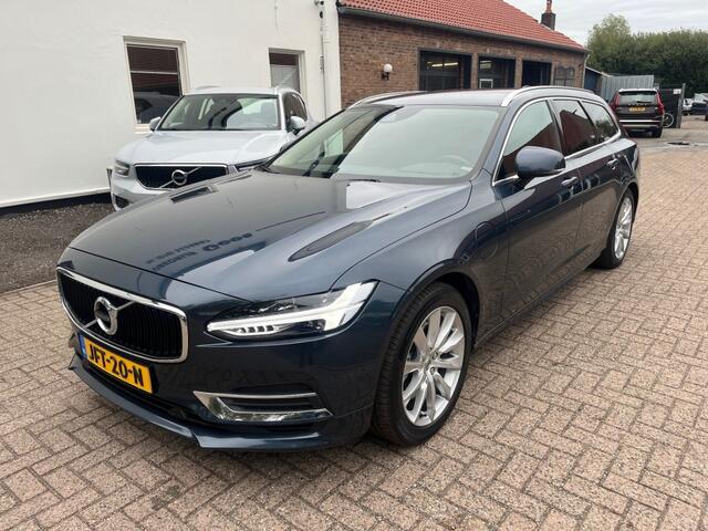 Volvo V90 T8 Twin Engine Momentum Pro