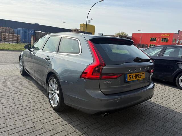 Volvo V90 2.0 T4 Momentum | 2E EIGENAAR | 12MND GARANTIE | AUTOMAAT | CRUISE | LED | NAVI | CARPLAY | LEDER |