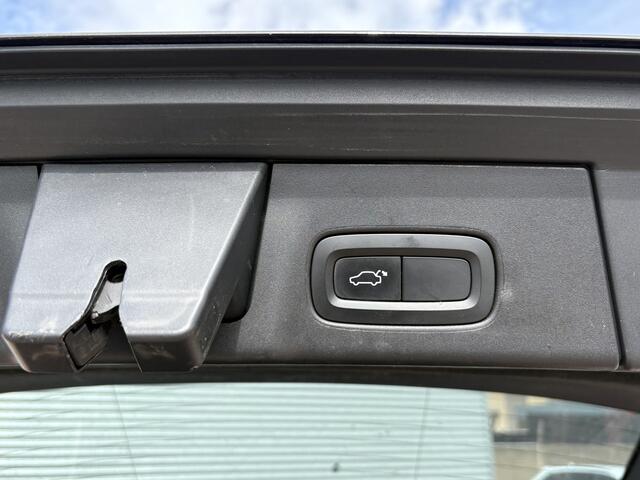 Volvo V90 2.0 D4 Inscription | Nieuw Binnen! | Pilot Assist | Stoelkoeling | Leder