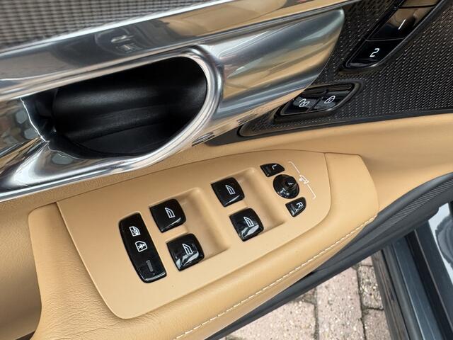 Volvo V90 2.0 T4 Inscription, pano, leder, camera/cruise/climate e.d.