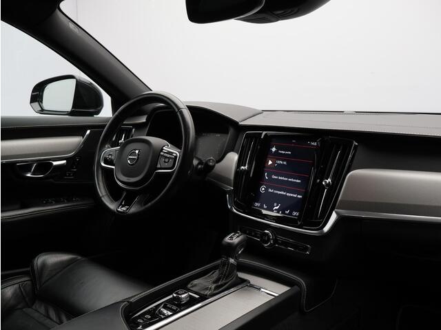 Volvo V90 T4 R-Design / Trekhaak / Stoelverwarming / Pilot Assist / Harman Kardon Audio / Elektr. bedienbare stoelen / Contour stoelen / BLIS /
