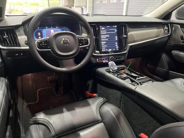 Volvo V90 T6 Plug-in hybrid Ultimate Bright | Bowers&Wilkins | Luchtvering Achter | Head-Up | Massage+Ventilatie | Trekhaak