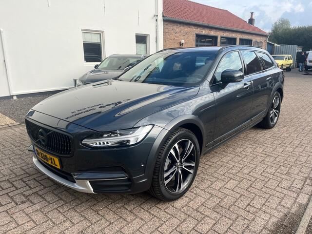 Volvo V90 T6 Pro AWD BowersenWilkins Pilot Assist