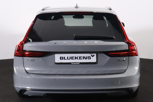 Volvo V90 T6 Recharge AWD Plus Dark - IntelliSafe Assist & Surround - Harman/Kardon audio - 360º Camera - Adaptieve LED koplampen - Verwarmde voorstoelen, stuur & achterbank - Parkeersensoren voor & achter - Elektr. bedienb. voorstoelen met geheugen - Extra getint 