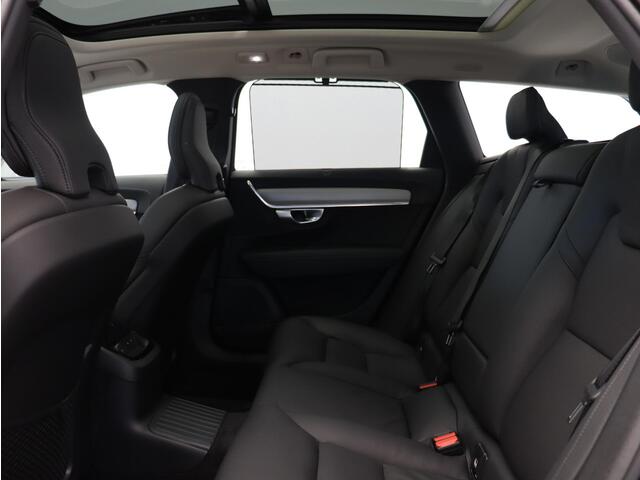 Volvo V90 T6 AWD Recharge Plus Dark / Panoramisch Dak / Luchtvering / 20" / 360 camera / Alarm