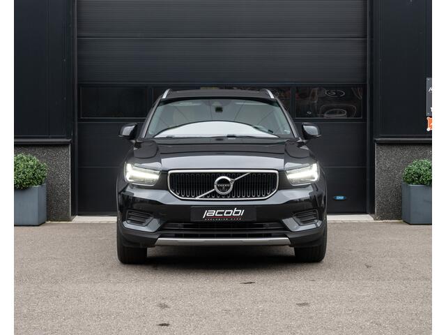 Volvo XC40 2.0 T4 AWD R-Design | Pano | Memory | Leder | Harman Kardon | Adapt Demping | Virtual | ACC | Lane & Side Assis