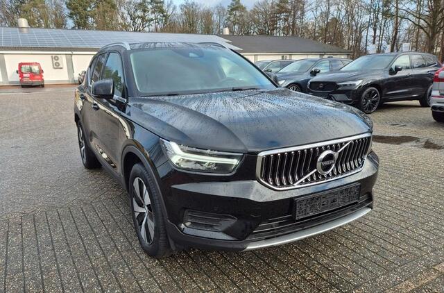 Volvo XC40 1.5 T4 Recharge Inscription Expression LED Camera Stoelverwarming Stuurverwarming 18 Inch