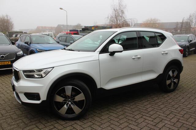 Volvo XC40 1.5 T2 Business Pro Climate pack | Adaptive cr. | Keyless | Trekhaak