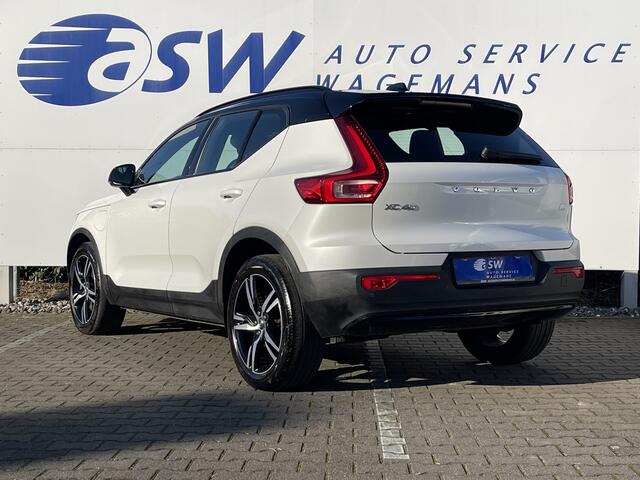 Volvo XC40 1.5 T4 Recharge R-Design | Navi | Trekhaak | CarPlay | Camera | LED | DAB | 19 inch