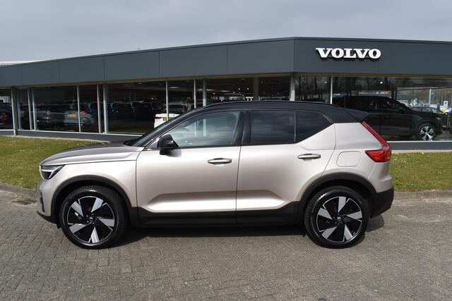 Volvo XC40 Twin 408PK AWD Plus 82 kWh | Trekhaak | ACC | Elektr. stoel | Camera | Stuurverwarming | 19"LMV