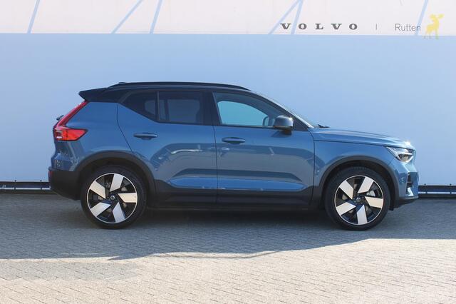 Volvo XC40 Recharge Plus 231PK Automaat 70 kWh 20" lichtmetalen velgen / Google infotainment / Getinte ramen vanaf de B-stijl / All Season banden / Apple Carplay