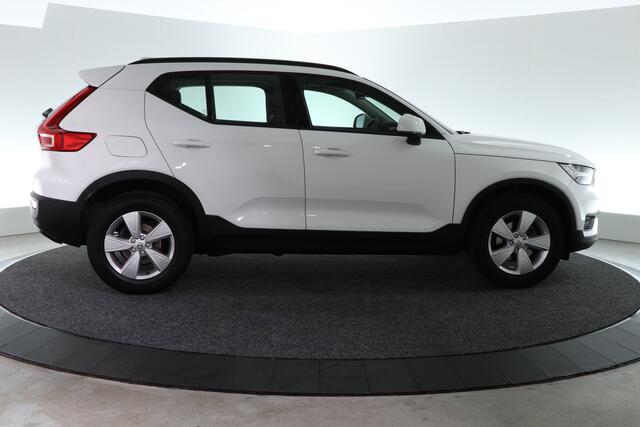Volvo XC40 1.5 T2 Momentum Core | NAVI - CARPLAY | CLIMA | CRUISE |