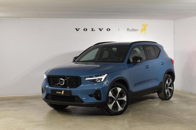 Volvo XC40 B4 211PK Automaat Plus Dark / Climate pack / Donker getint glas / 19'' velgen / Adaptieve cruise control / DAB+ / El. Achterklep