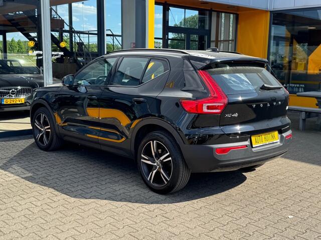 Volvo XC40 1.5 T5 R Design - Navi - Camera - Adap cruise - stoel/stuur/voor