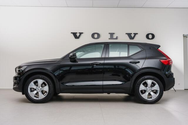 Volvo XC40 T4 Momentum, Business Pack, Intellisafe Pro Line