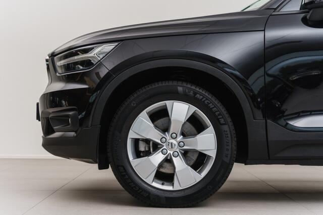 Volvo XC40 T4 Momentum, Business Pack, Intellisafe Pro Line