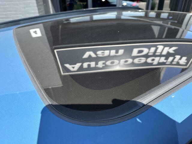 Volvo XC40 1.5 T5 Plug-in hybrid Ultimate Dark