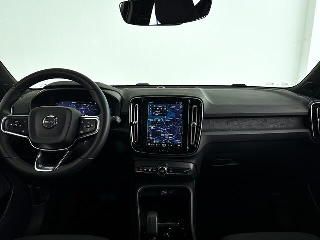 Volvo XC40 Recharge Plus 70 kWh | Stoel- en stuurverwarming | Trekhaak | Parkeercamera