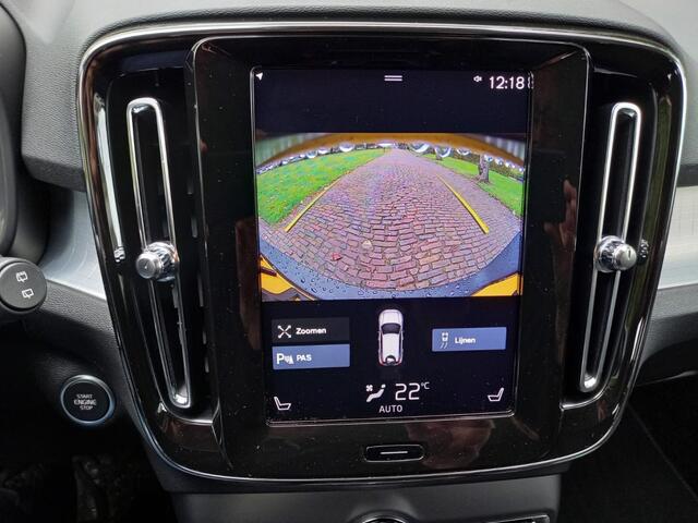 Volvo XC40 2.0 T4 Momentum