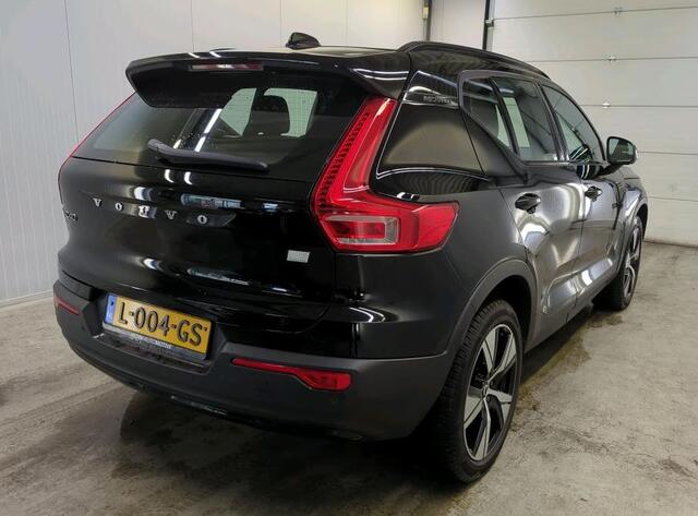 Volvo XC40 Recharge P8 AWD R-Design / Pdc.+Camera / 1/2 Leder / Stoel-Stuurverwarming / Navigatie /