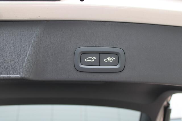 Volvo XC40 Recharge Plus 70 kWh