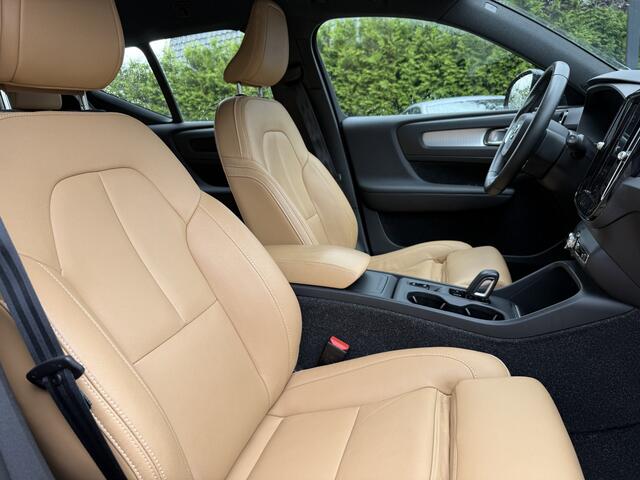 Volvo XC40 1.5 T3 Momentum Pro 164pk Aut. Sport-leder | Camera