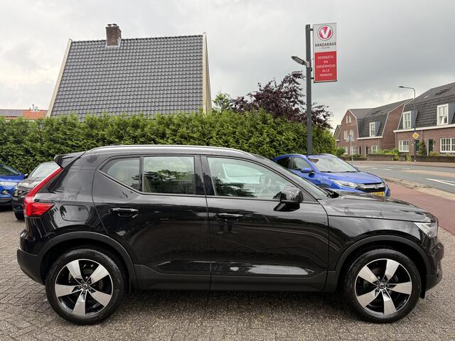Volvo XC40 1.5 T3 Momentum Pro 164pk Aut. Sport-leder | Camera