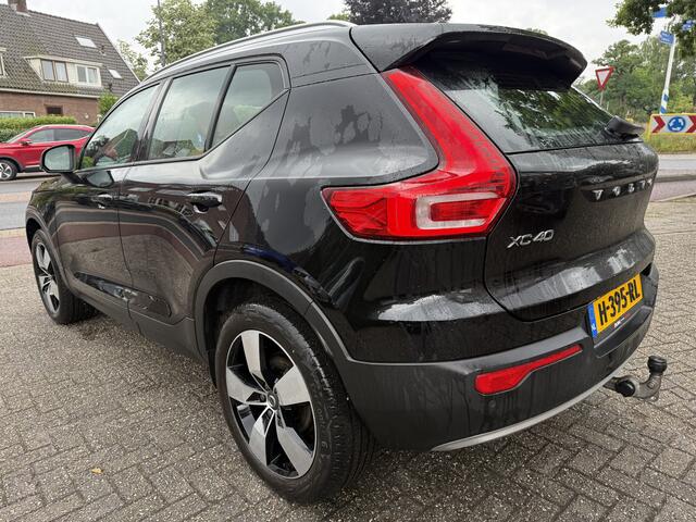 Volvo XC40 1.5 T3 Momentum Pro 164pk Aut. Sport-leder | Camera