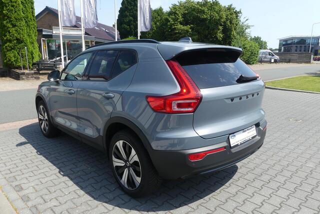 Volvo XC40 1.5 T4 Recharge R-Design FACELIFT! ADAPTIEVE CRUISE, MEMORY SEAT, HARMAN/KARDON, STOELVERWARMING, CLIMA, NAVI, ELEK. ACHTERKLEP, 9.673KM