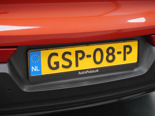 Volvo XC40 1.5 T4 Recharge R-Design Volvo XC40 1.5 T4 Recharge Inscription