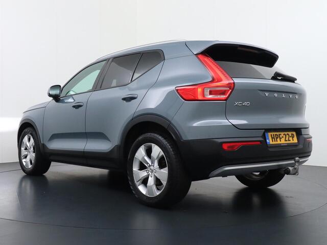 Volvo XC40 1.5 T3 Momentum Trekhaak/Carplay/Stoelverwarming etc.