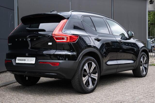 Volvo XC40 T5 Recharge Inscription | Elektrisch schuif-/kanteldak | Lederen bekleding | Harman Kardon Premium Sound | Draadloze telefoonlader | All-Season banden | Elektrische stoelverstelling |
