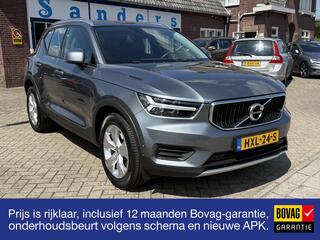 volvo-xc40-2.0-t4-awd-momentum-inte