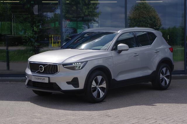 Volvo XC40 1.5 T4 Plug-in Hybrid Core Bright 211 PK, LED, Cruise Control, Climate Control, Camera, Carplay