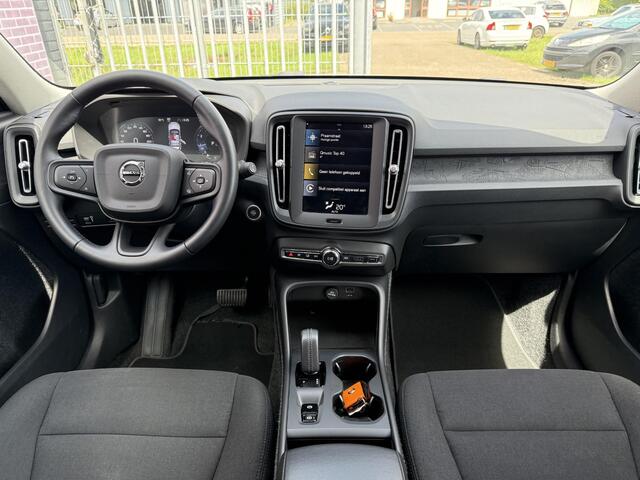 Volvo XC40 1.5 T2 Momentum | Navigatie | Camera| LED | Climate Controle | Keyless Start | DAB | Cruise Controle | Apple/Android CarPlay |