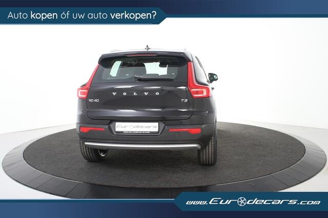 Volvo XC40 1.5 T3 Momentum Pro *1ste Eigenaar*R-Design*Navigatie*